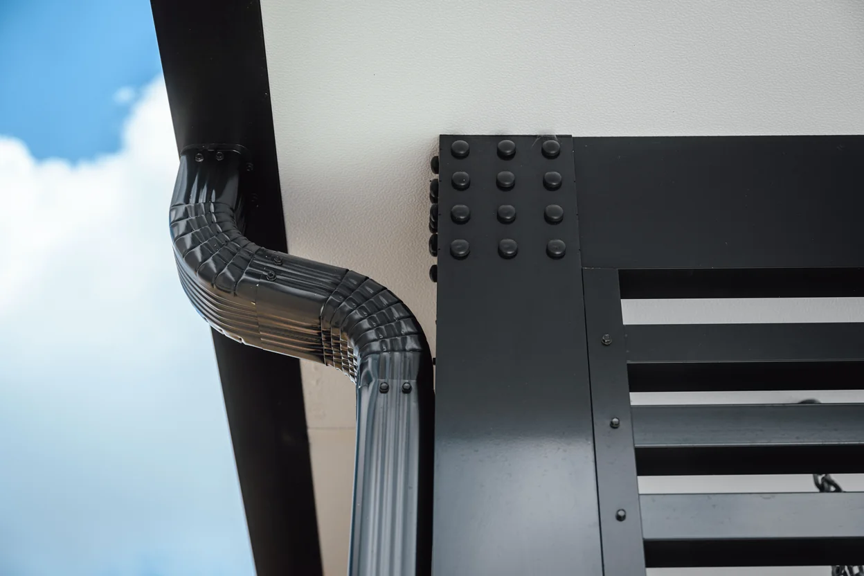 Techo para patio aislado Black Bronze